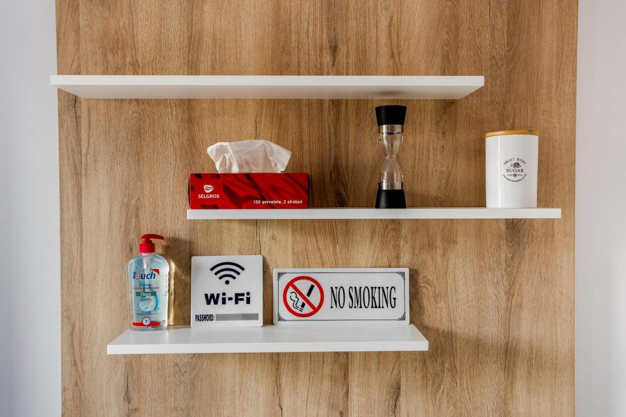 Samplus Central Apartment Craiova Extérieur photo