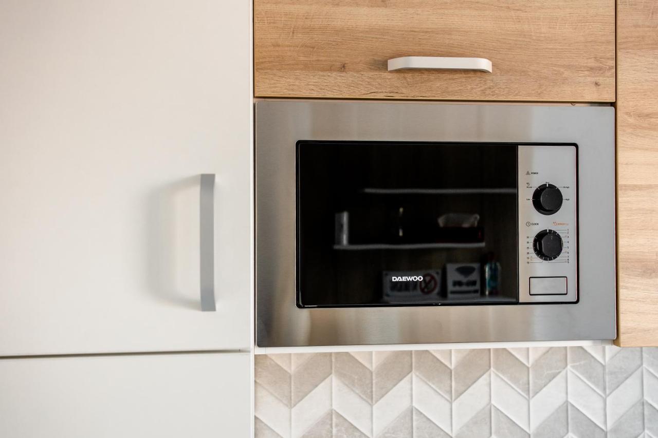 Samplus Central Apartment Craiova Extérieur photo